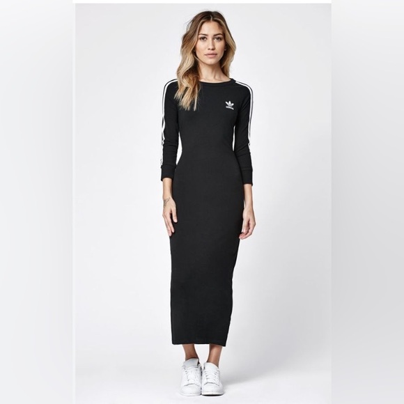 Adidas long dress with short arms - Picture 2 of 2